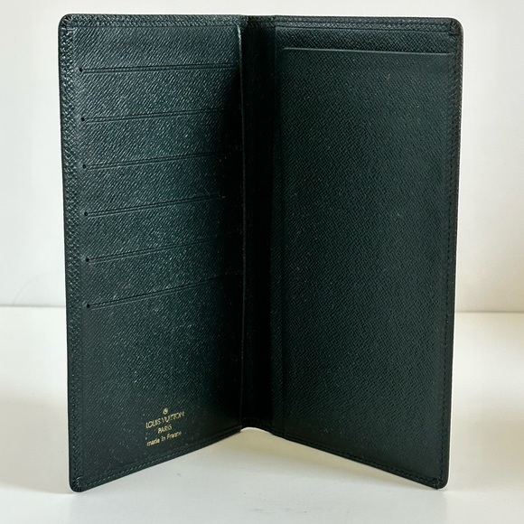 AUTH Louis Vuitton Green Taiga Leather Long Wallet Check Book Bill Credit Card - Picture 3 of 9